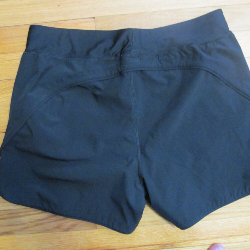 Lands’ End SunShade Stretch Board Swim Shorts - Size 14 - Picture 3 of 10